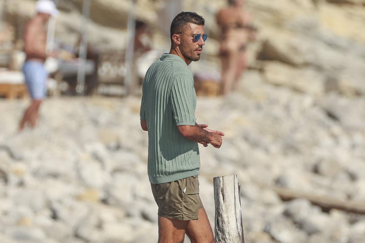 Las vacaciones de Rodri mientras Barcelona negocia el traspaso con el City