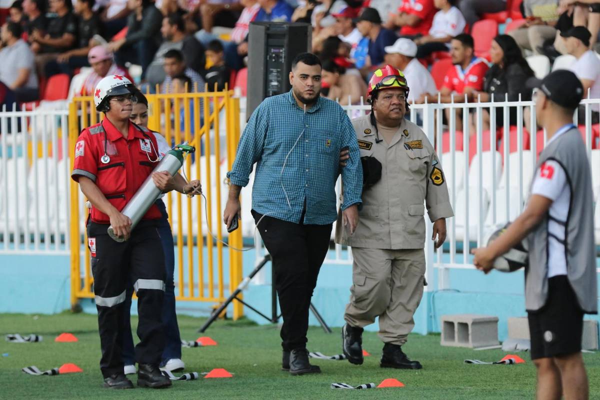 Jugadores casi se van a los golpes, aficionado es llevado de emergencia y tristeza en Marathón