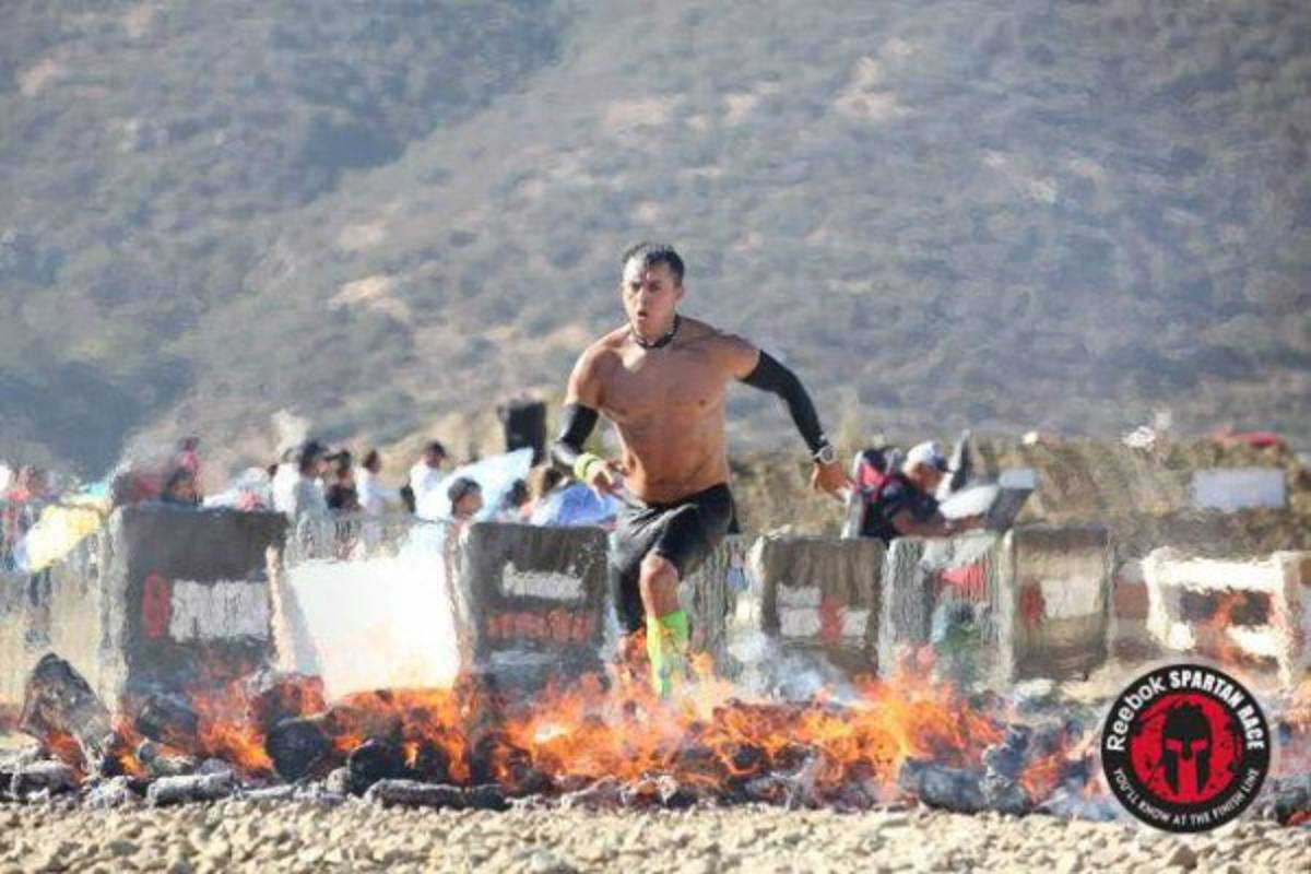 Alpinista hondureño escalará el legendario monte Everest