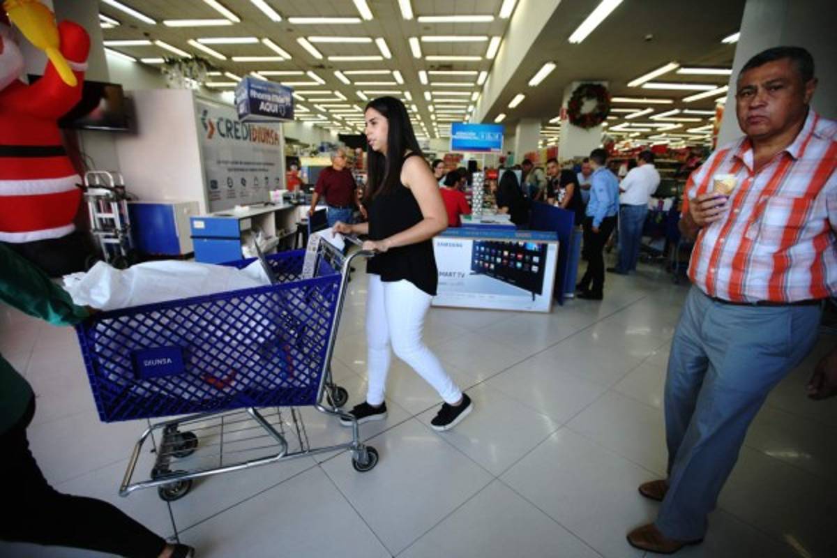 Euforia por los precios más bajos del año en Honduras
