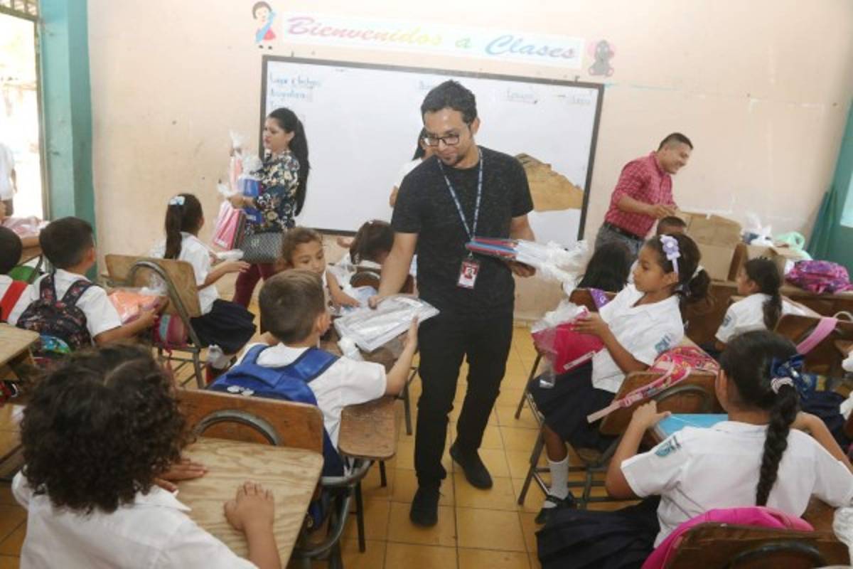 La Maratón del Saber se estaciona en Agua Zarca