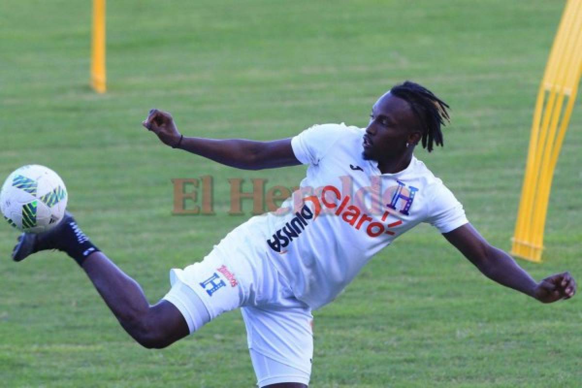 Elis usa un arete en la oreja izquierda. Foto Ronal Aceituno| EL HERALDO