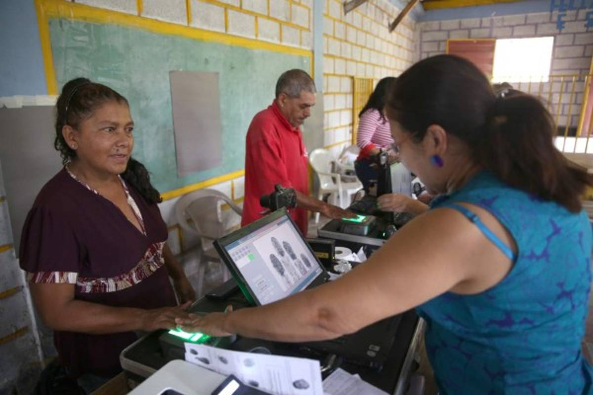 TSE aprueba el 94 por ciento de los traslados electorales