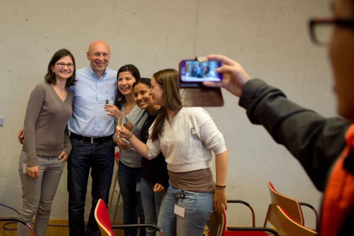 Nobel de Química para inventores de microscopio