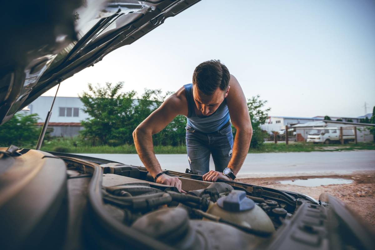 ¿Vas a viajar por las fiestas de Año Nuevo? revisa tu auto antes