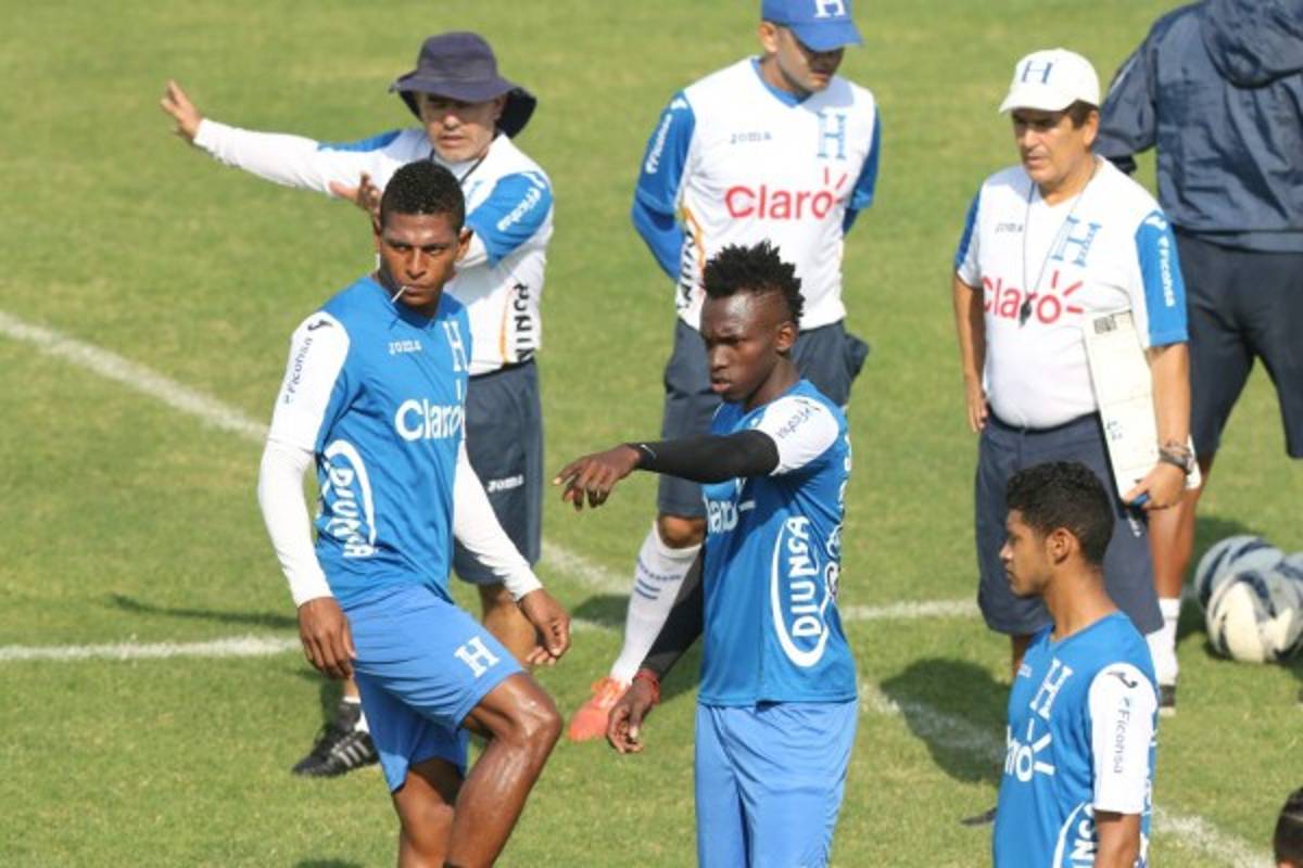 Carlo Costly, motivado en la Selección de Honduras