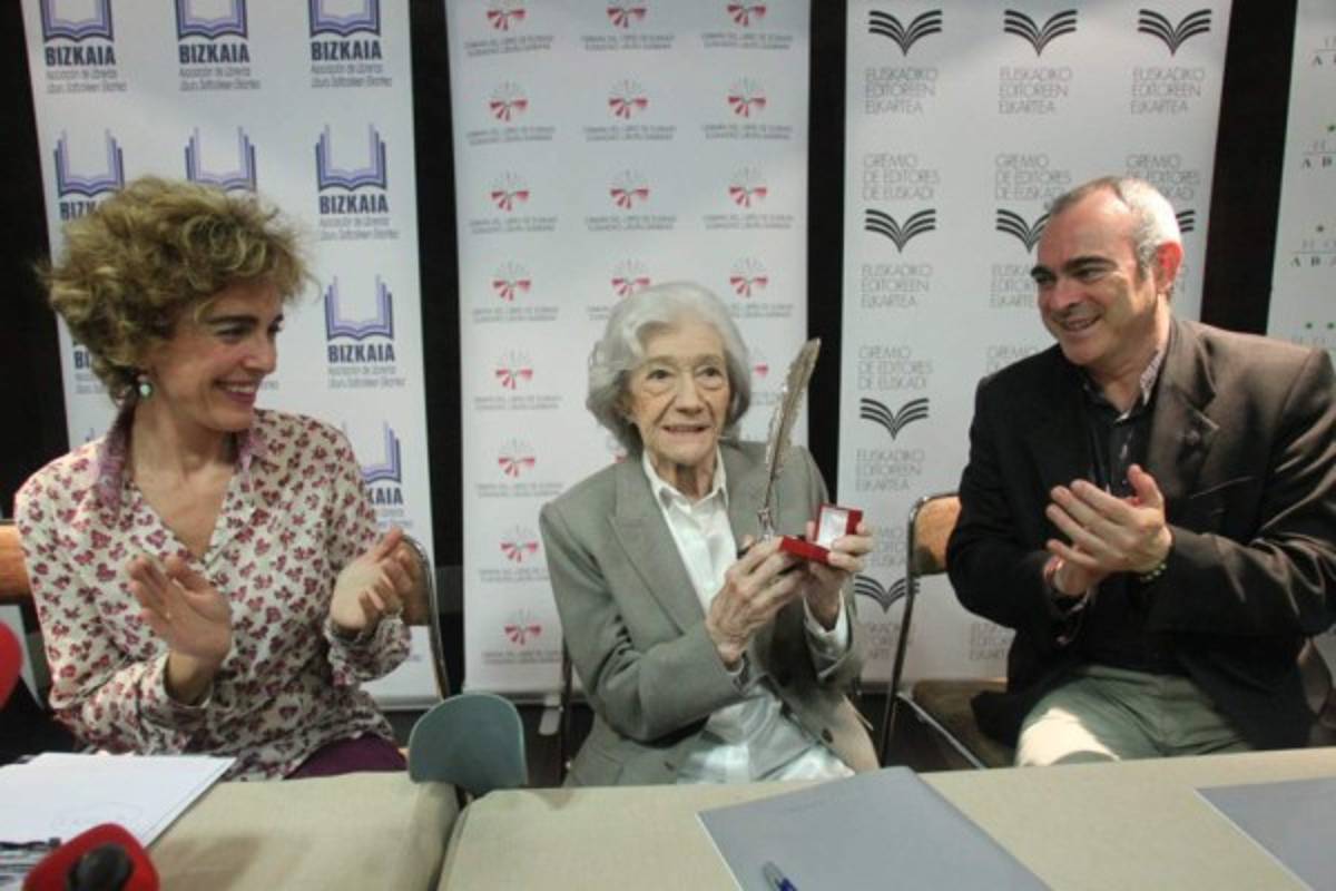 Fallece a los 88 años de edad escritora Ana María Matute