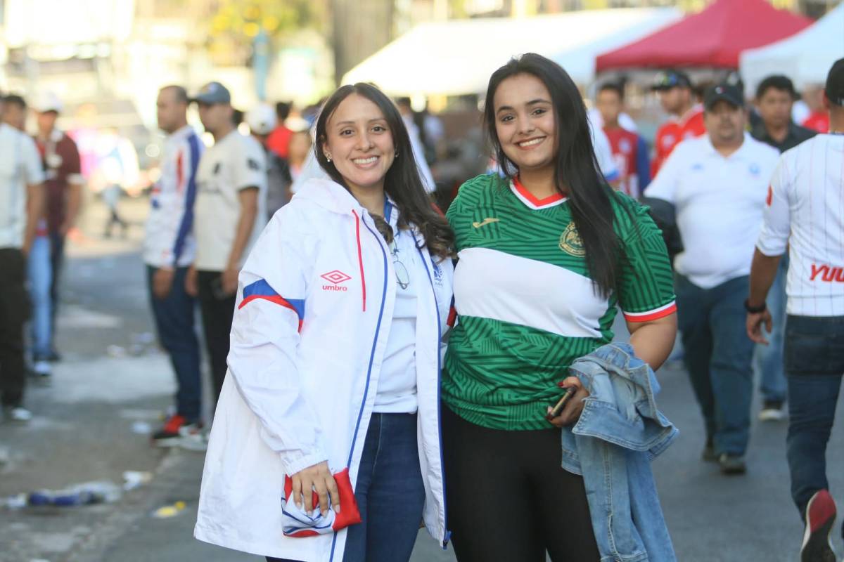 Filas interminables, leyenda del Olimpia sorprende y Marathón no estará solo en la final de Liga Nacional