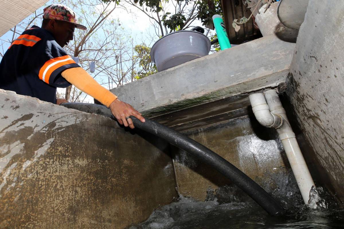 Siete colonias son las que más denuncian falta de agua potable en la capital