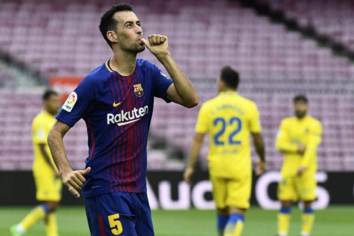 Sergio Busquets se sintió 'muy extraño' por jugar en un Camp Nou vacío