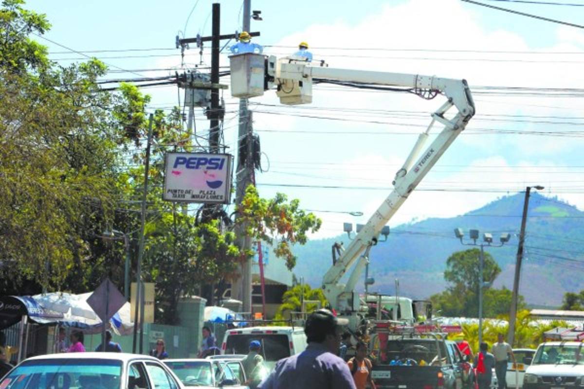 Ajuste de 2.5% a la tarifa de energía afectará las Mipymes