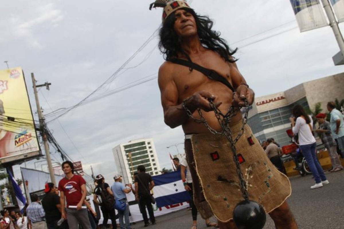 Sampedranos marchan contra la corrupción