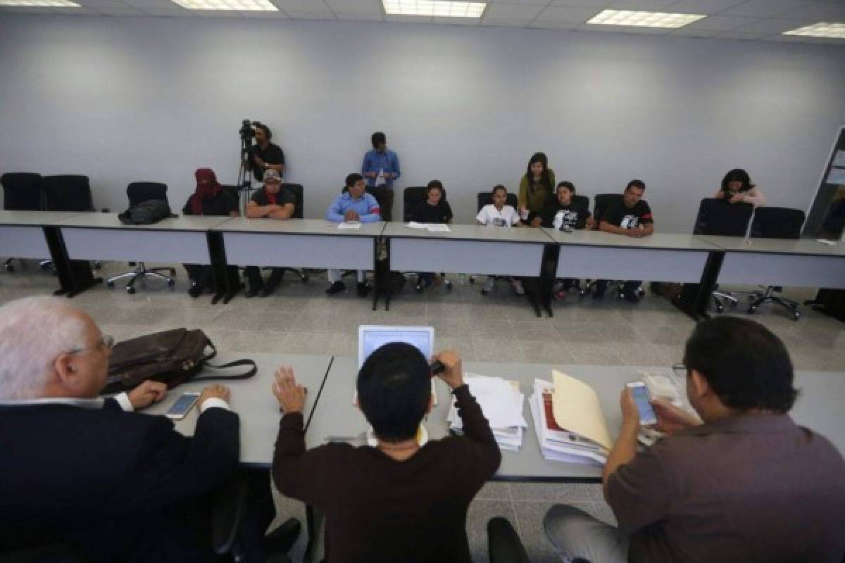 UNAH y estudiantes dialogaron sin llegar a solución de la crisis