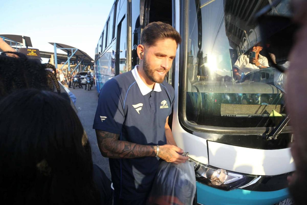 Fiesta total en el Estadio Nacional: Afición de Motagua celebra su 98 aniversario