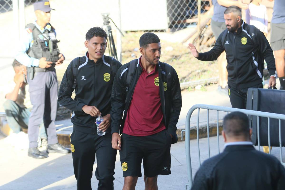 Lindas chicas, Chucky merengue y gran gesto de jugadores: Ambiente en el Olimpia vs Real España