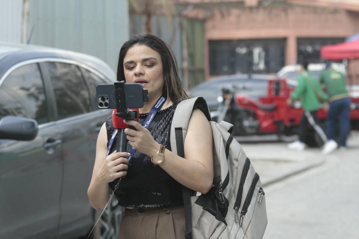 Rubia enamora, barras montan carnaval y el ambientazo previo al clásico Marathón vs Olimpia