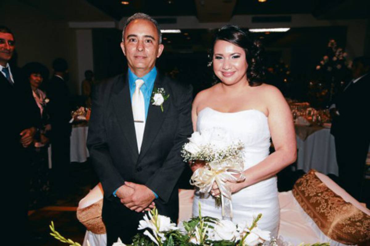 Elegante recepción por matrimonio civil