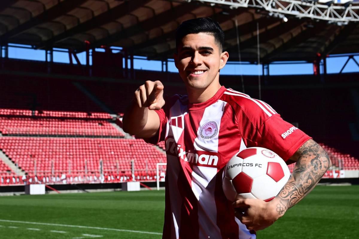 Luis Palma y la especial razón por la que usará el 50 en camisa del Olympiacos