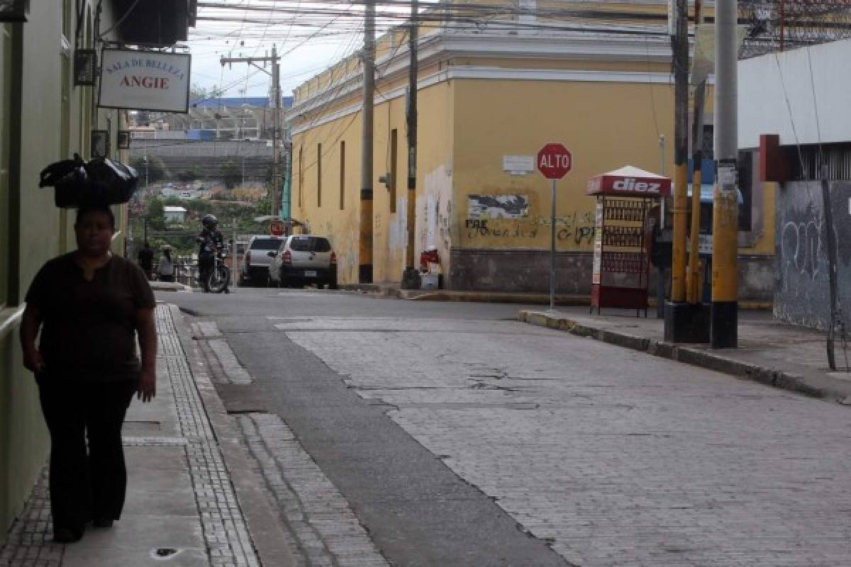 En capital de Honduras sigue éxodo de viajeros
