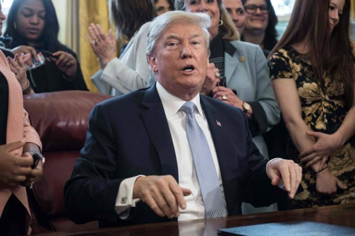 Donald Trump responsabiliza a Siria y Rusia por alegado ataque químico