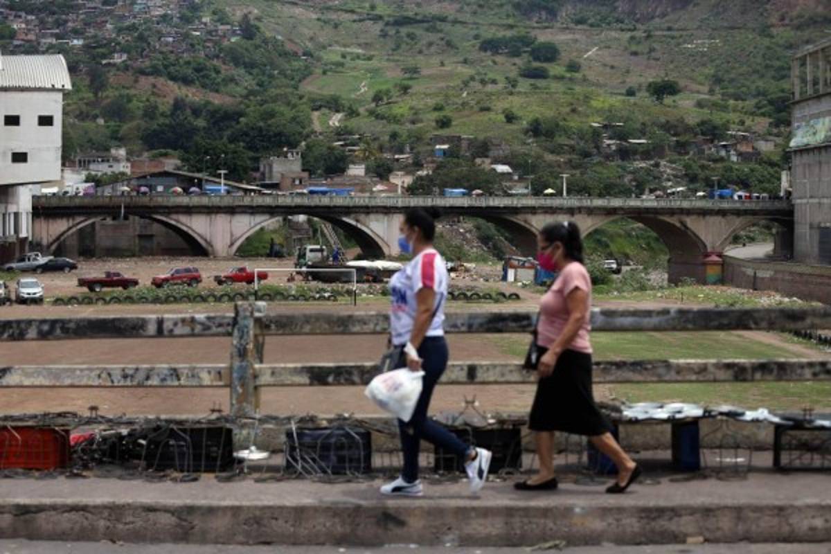 Puentes históricos del Distrito Central se encuentran en el olvido