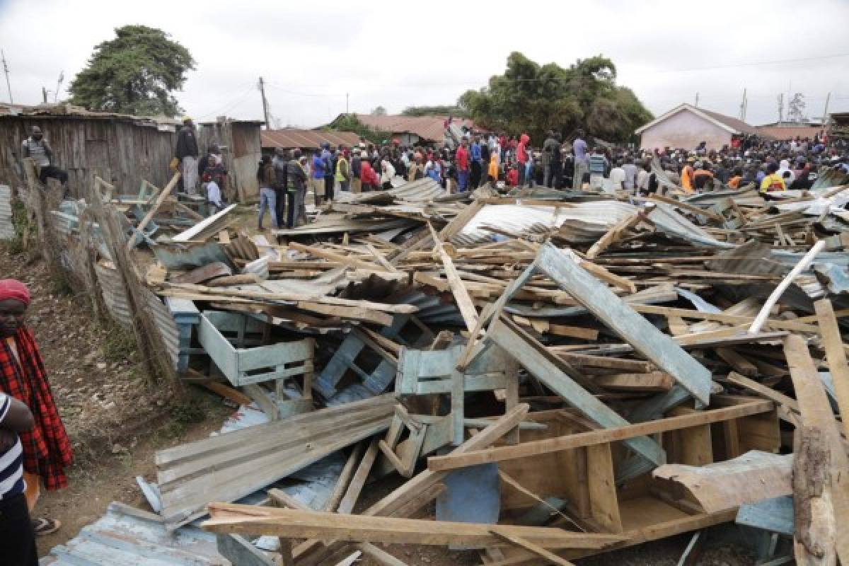 Al menos 7 muertos tras derrumbarse una escuela en Kenia