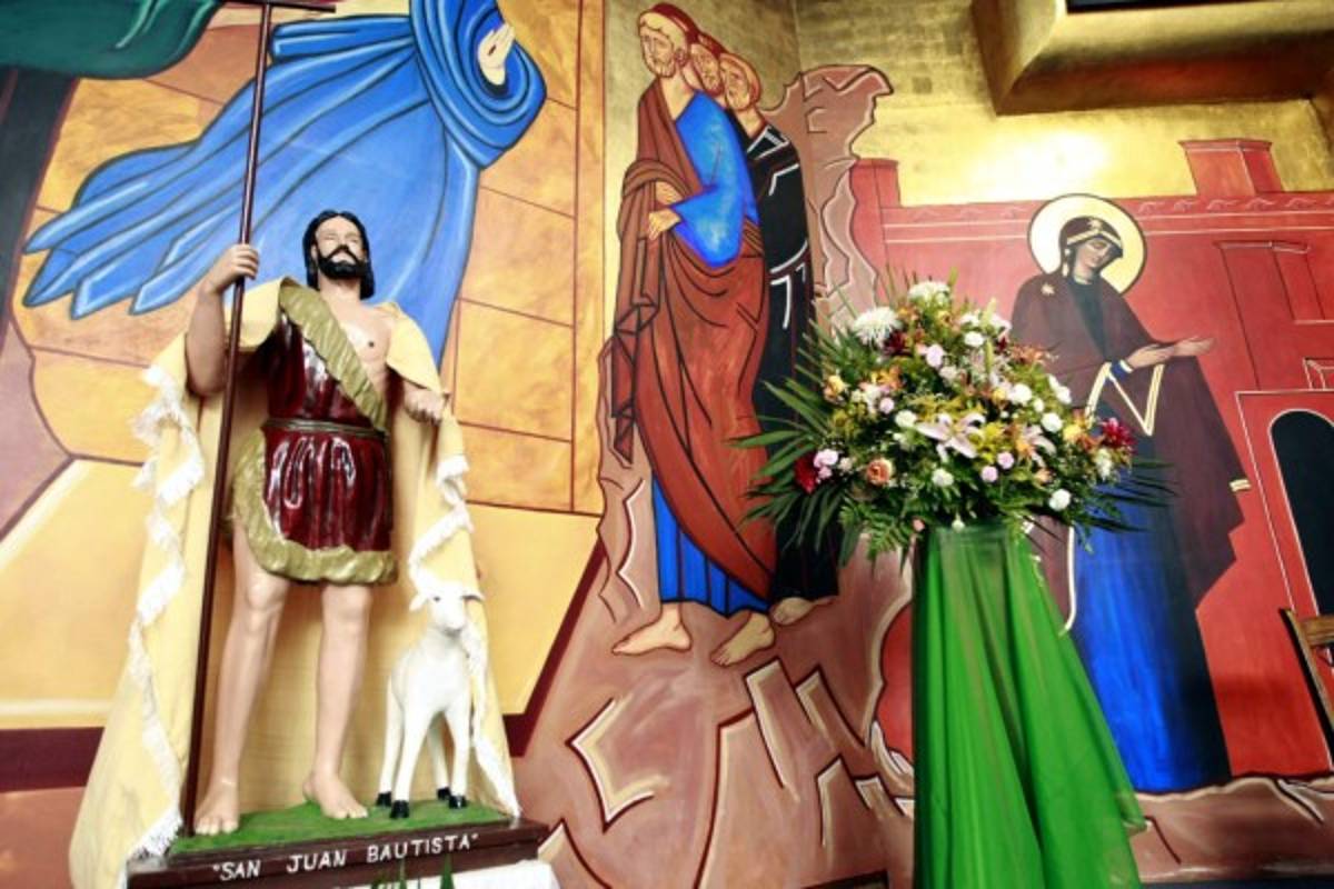 Festejos comunitarios y religiosos en el 52 aniversario de la Kennedy