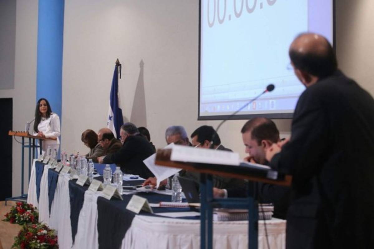 Continúan audiencias públicas a los aspirantes a la nueva Corte Suprema de Justicia