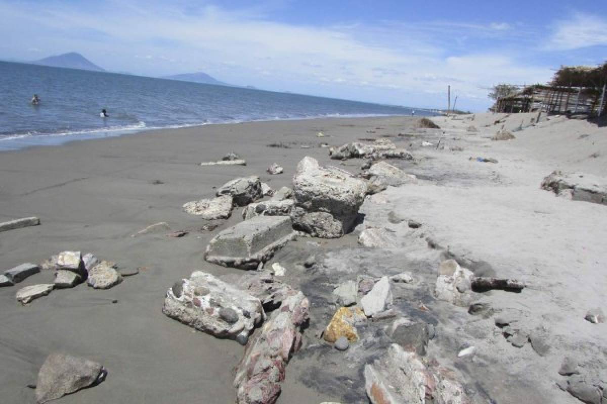 Playas de Marcovia aún sin condiciones para el turismo