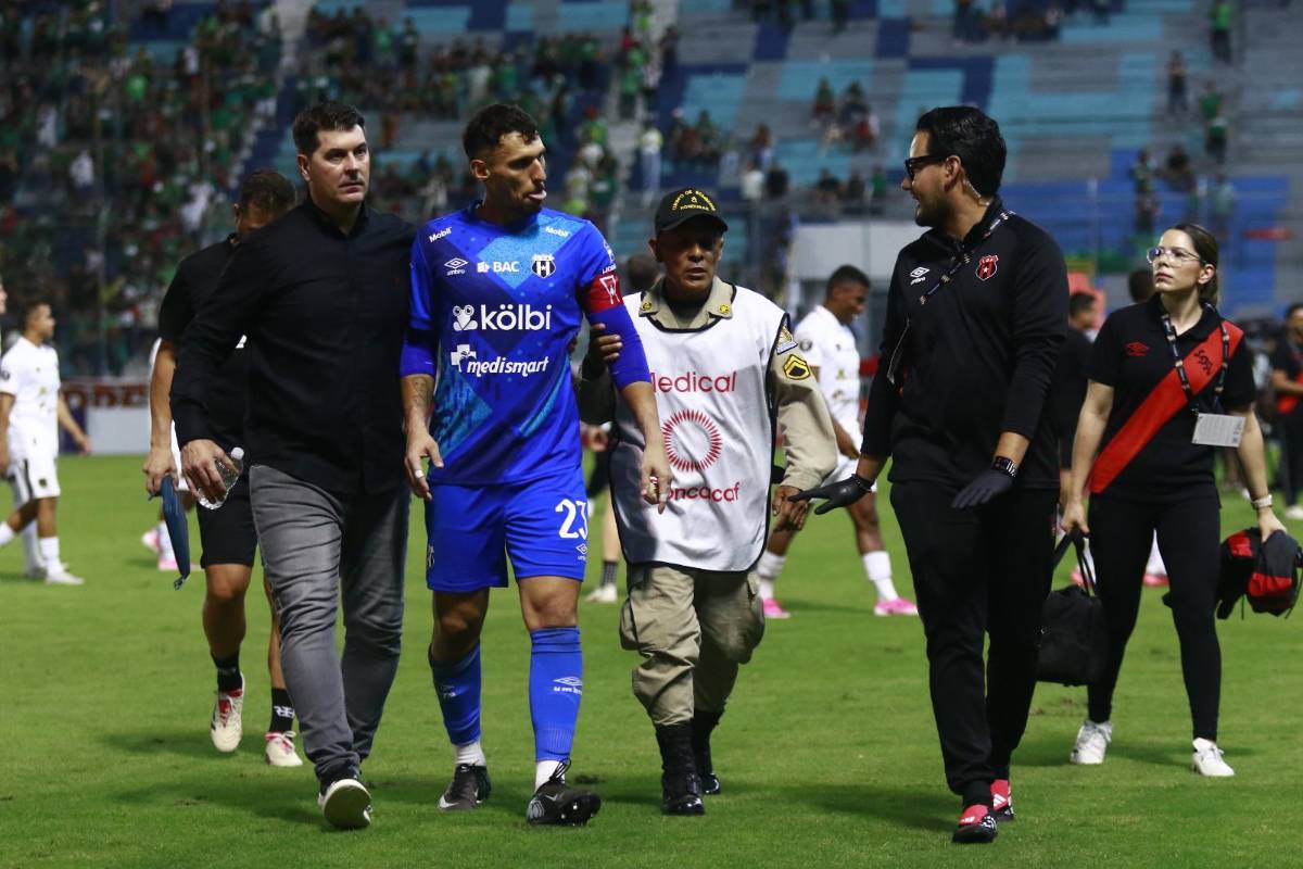 Eligen MVP, gol de Puskas, lindas chicas y amargura de Marathón ante Alajuelense en Copa Centroamericana