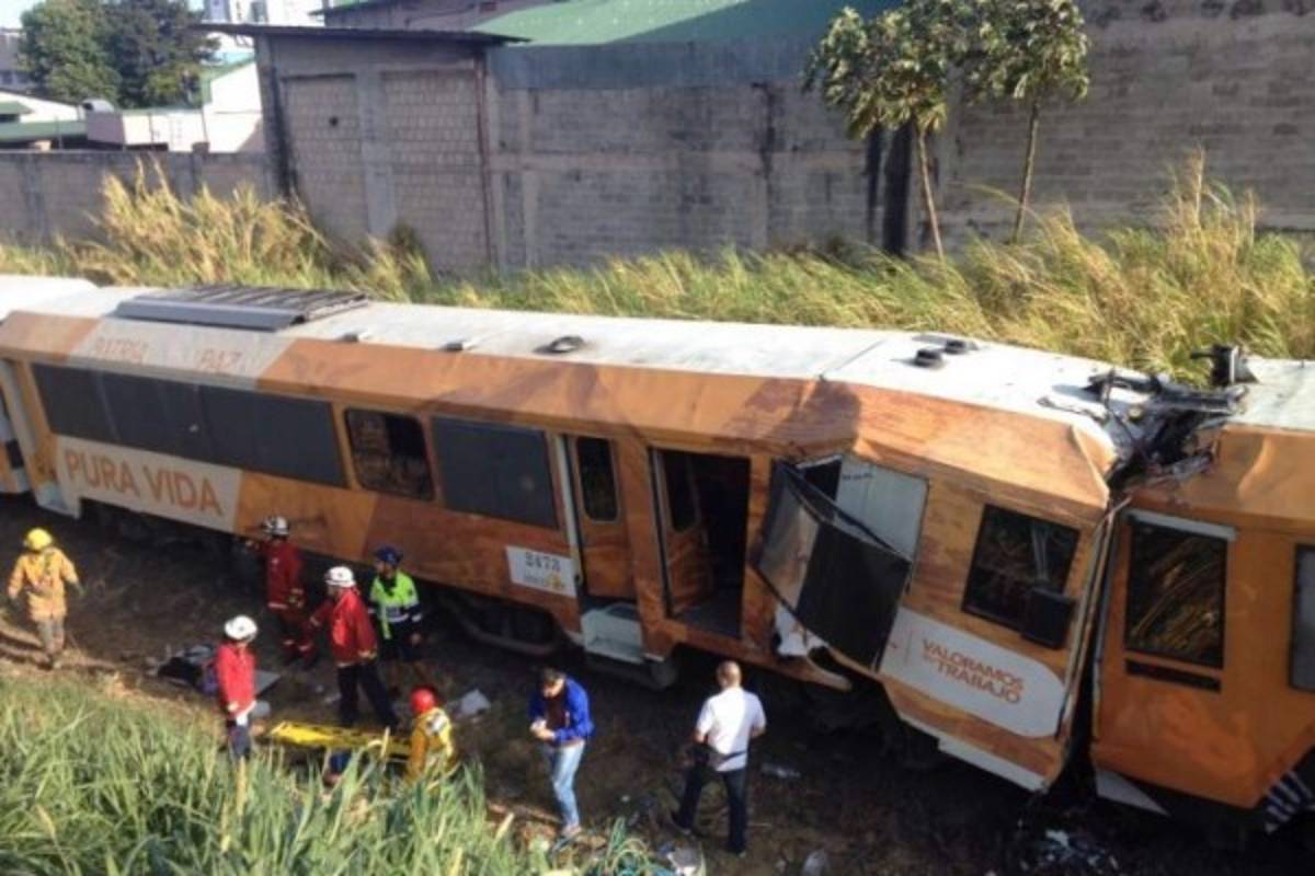 Choque frontal de trenes deja 245 heridos en Costa Rica&nbsp;&nbsp;