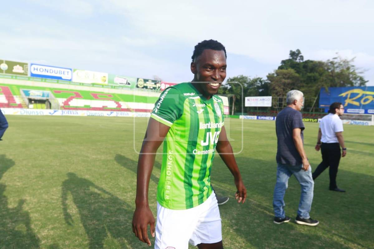 Alberth Elis es presentado como nuevo jugador del Marathón tras su paso por Portugal