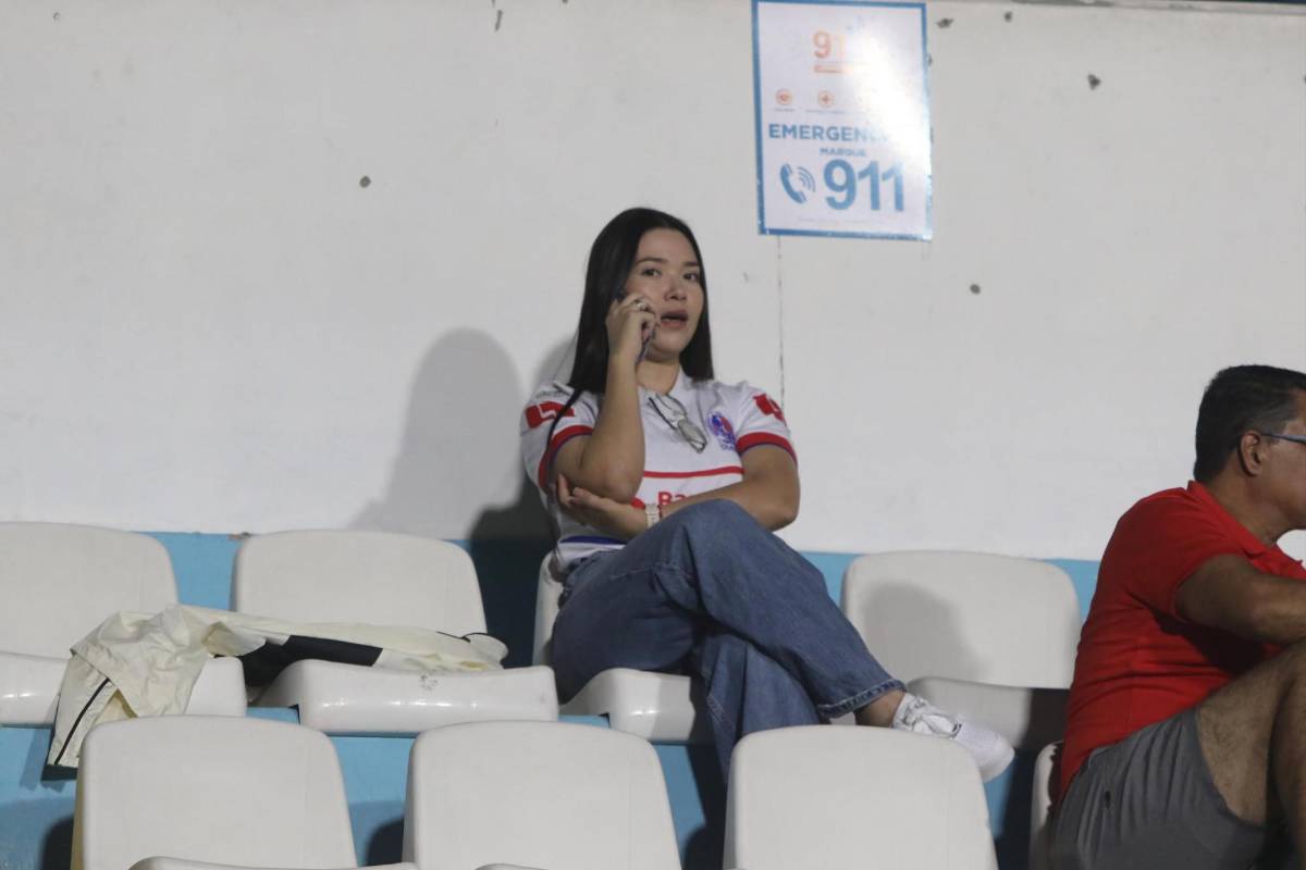 Las bellas chicas del Olimpia que se robaron las miradas en juego ante UPNFM