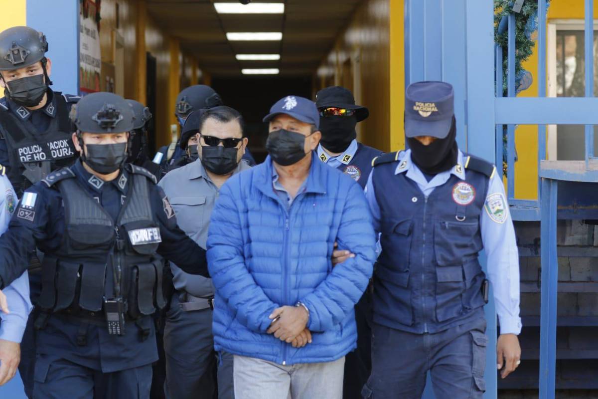 Exdiputado Midence Oquelí Martínez reclutaba a miembros de la MS-13 para Los Cachiros