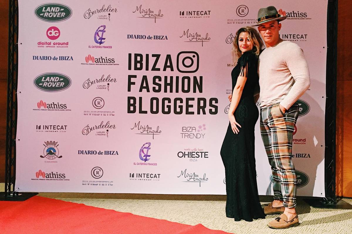Durante los premios Ibiza Fashion Blogger, donde recibió el premio al IT BOY de Ibiza.