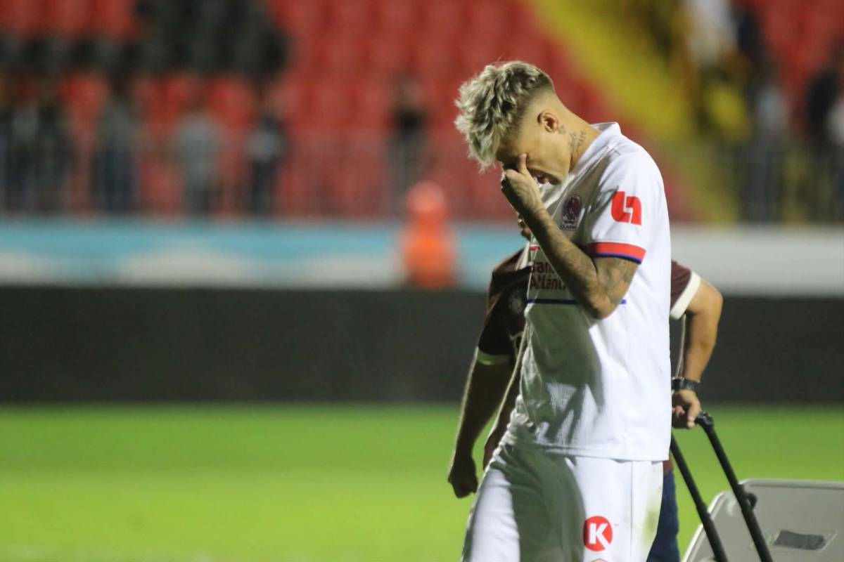 Tristes, enojados y con vergüenza; así salieron los del Olimpia tras caer ante Motagua