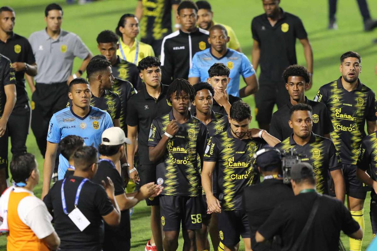 La tristeza de Real España luego de perder la final ante el Olimpia