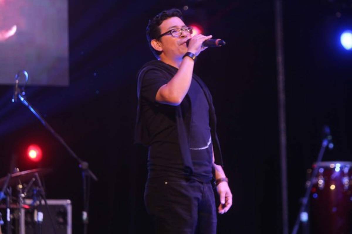 Música y arte para Gustavo Moreno