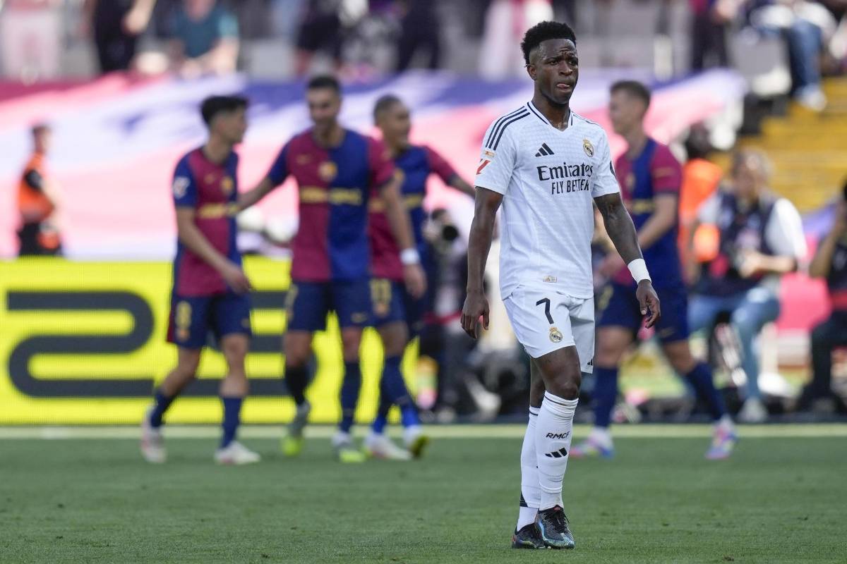 Tristeza de Real Madrid y la pelea de Vinícius luego de caer ante un Barcelona que acaricia LaLiga