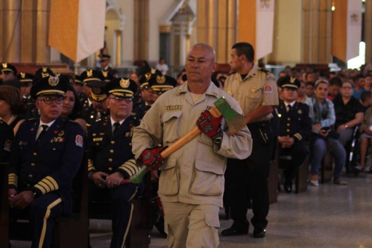Aldea de Suyapa se inunda de comercio en los días de fiesta
