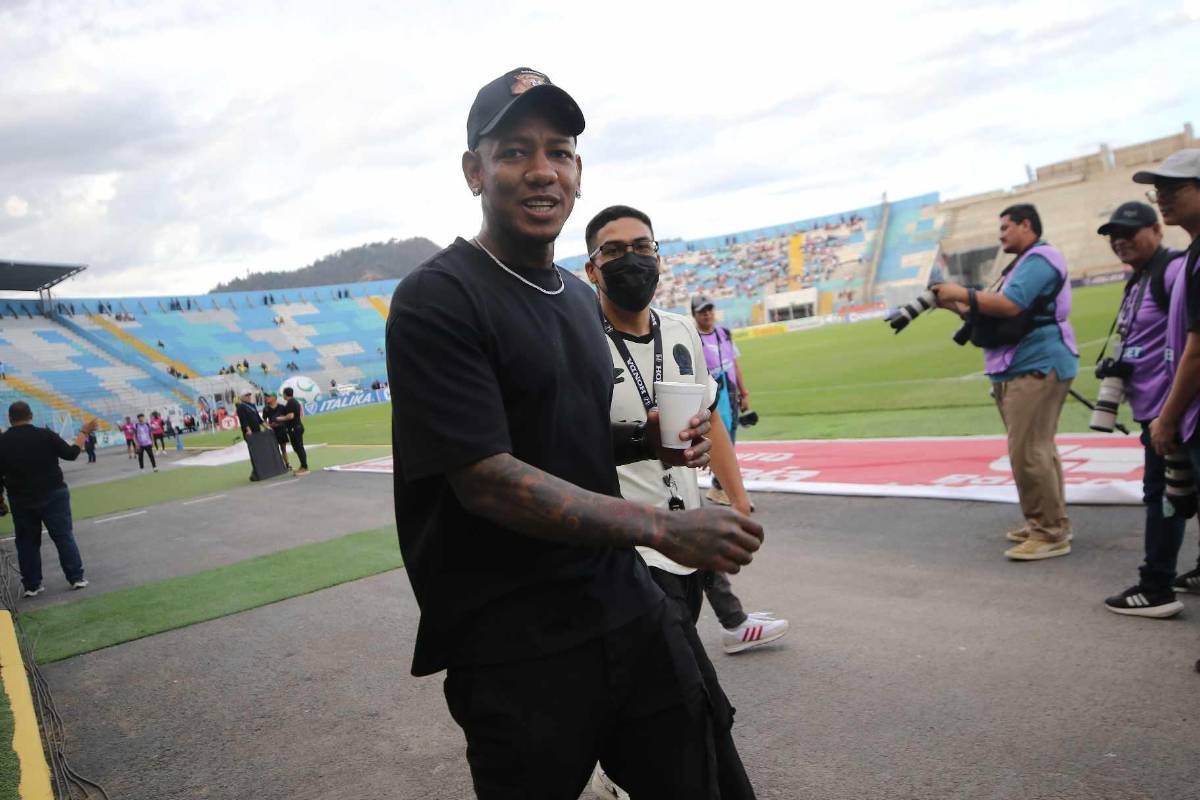 Furor por Quioto, gesto de Edwin Rodríguez con Ever Alvarado y el reconocimiento a Bengtson