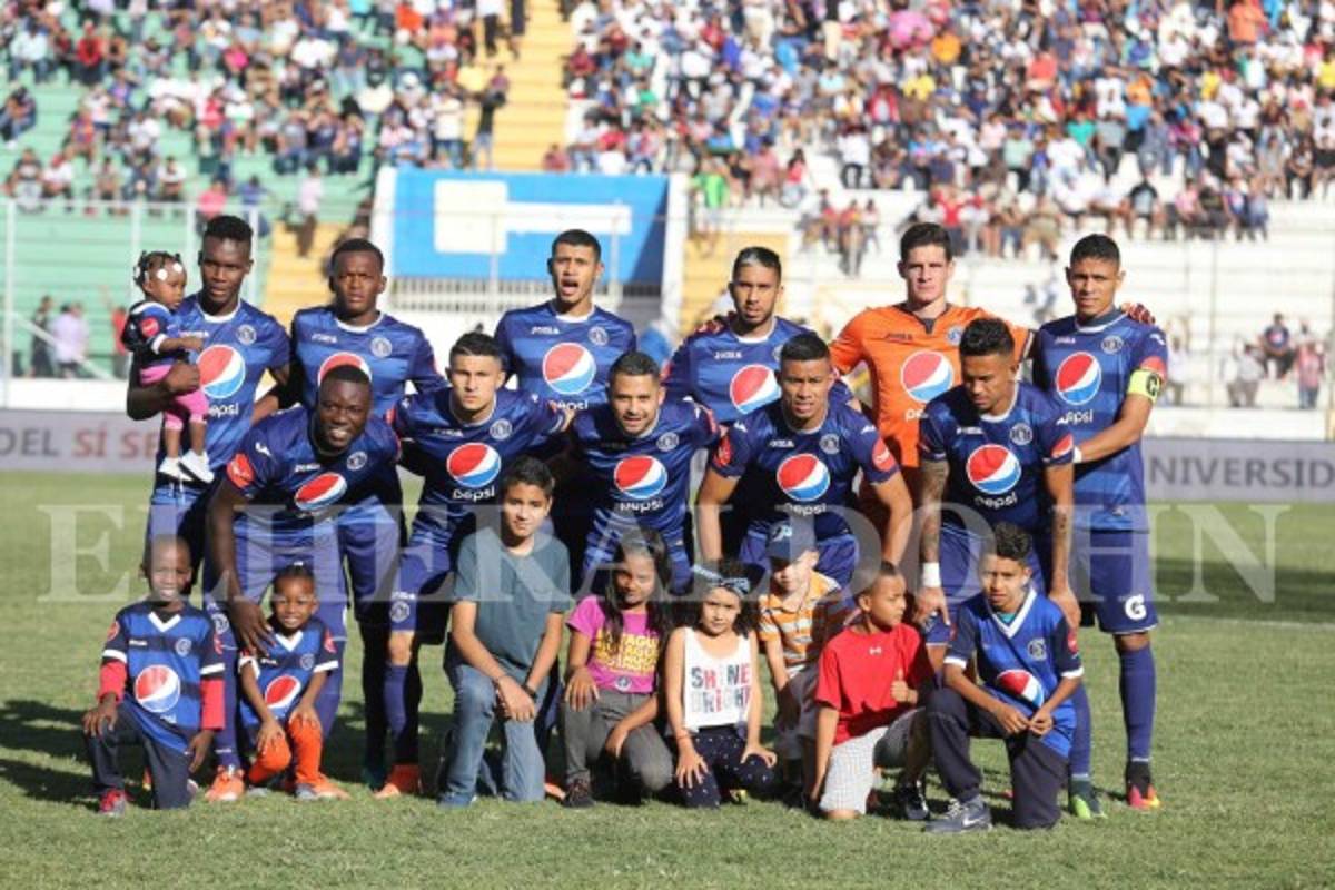 El mediocampista de Motagua Santiago Vergara sufre pancitopenia