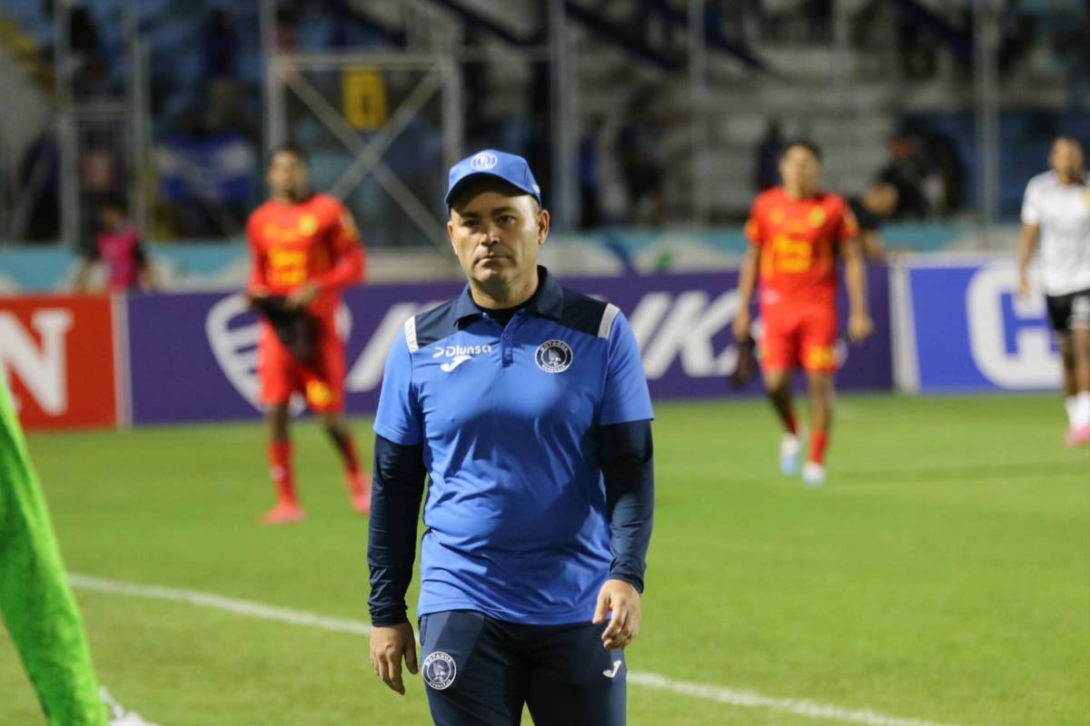 Esposa de exfutbolista cautiva, pelea entre jugadores y la humillación a Motagua ante Real España