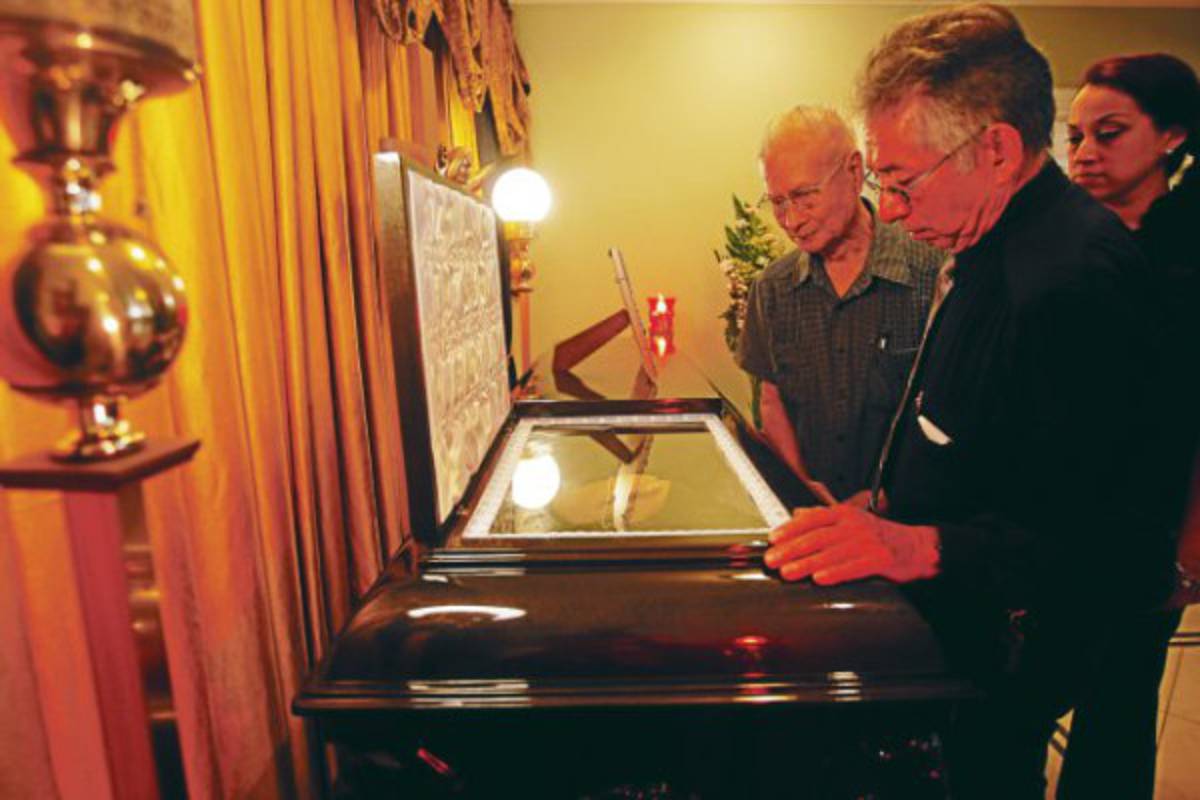 Honduras: Falleció Adán Funes, autor de 'Los inditos”