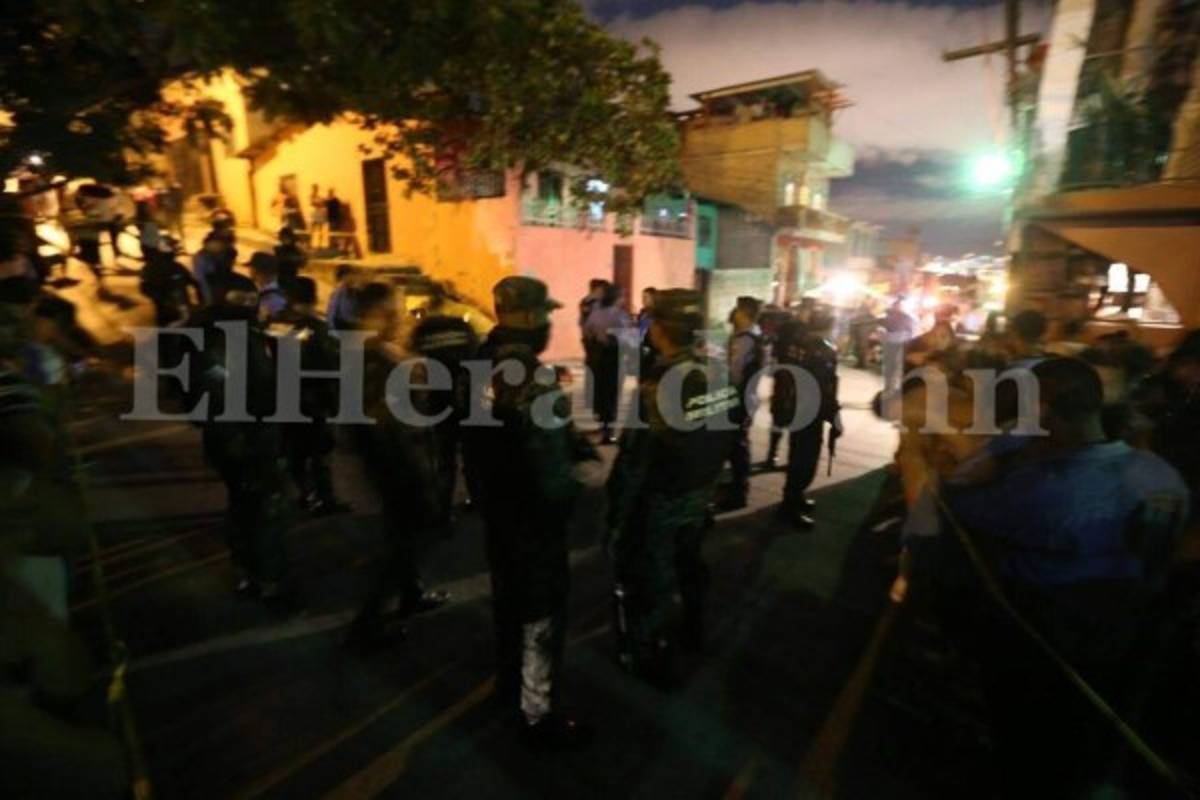 Tres personas fueron asesinadas en la colonia Policarpo Paz