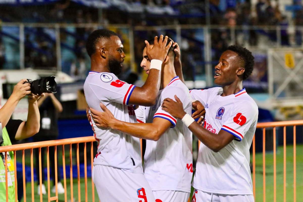 Olimpia liquidó a Motagua: Así fue la celebración del león tras ganar la Supercopa de Honduras