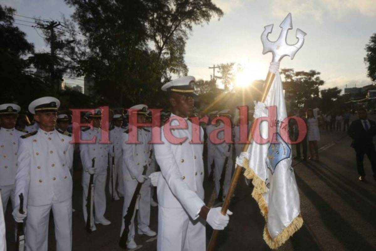 Honduras arranca celebración de fiestas patrias con grito de independencia