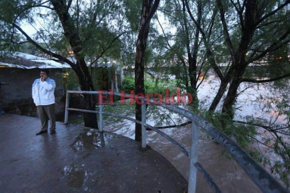 FOTOS: Así está la capital de Honduras ante imparable lluvia