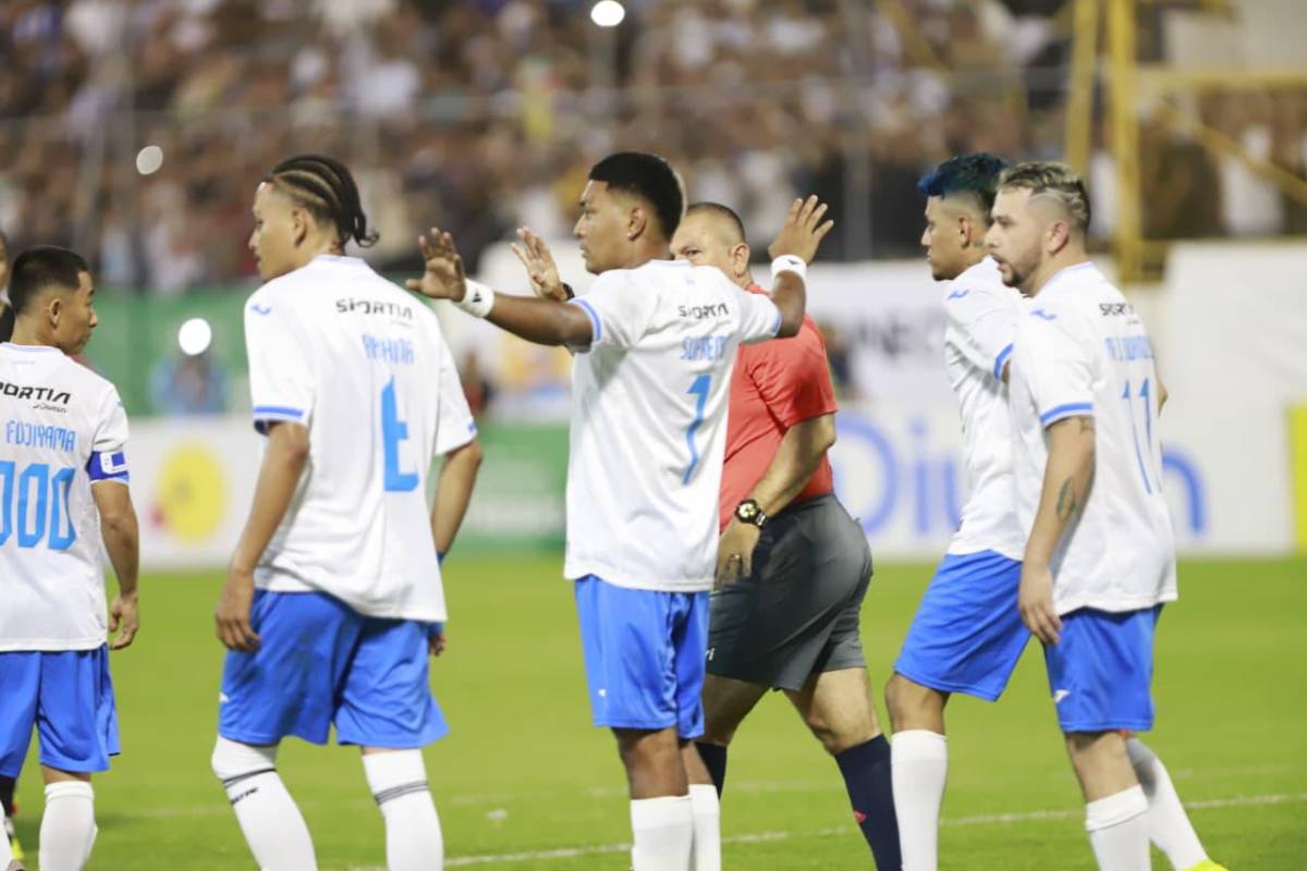 El mensaje de Soy El Ricky tras derrota de tiktokers de El Salvador ante Honduras