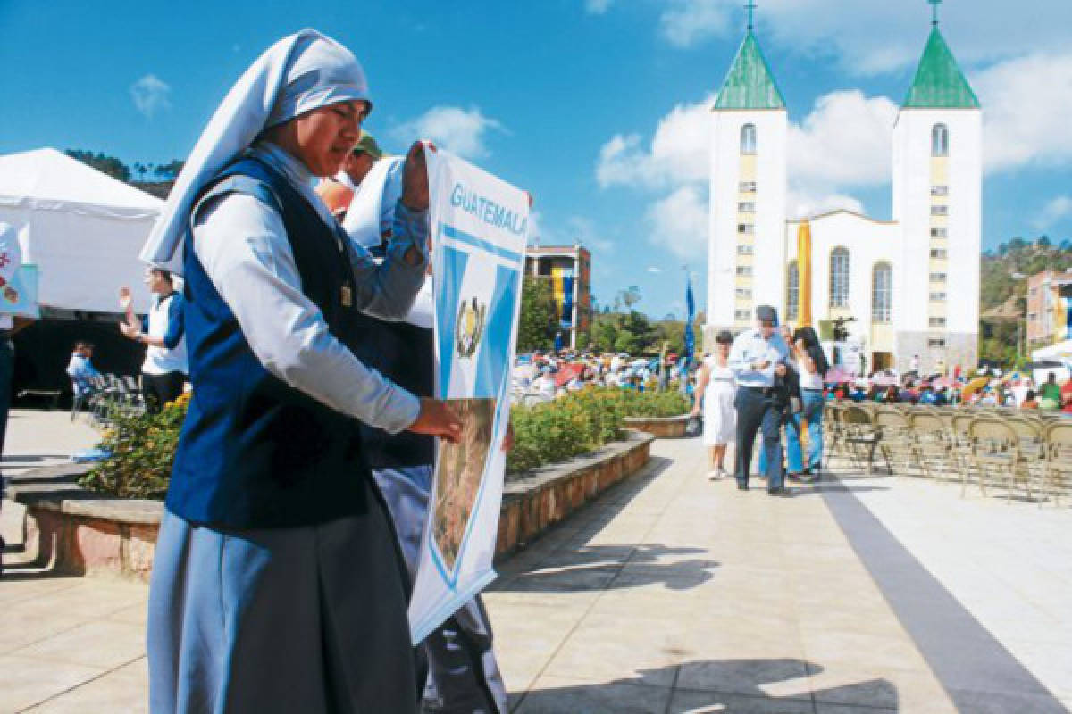 Católicos del mundo abarrotan Danlí para honrar a Virgen María